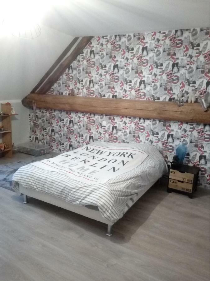 Chambres Chez L Habitant Frasne-les-Meulieres Exterior photo